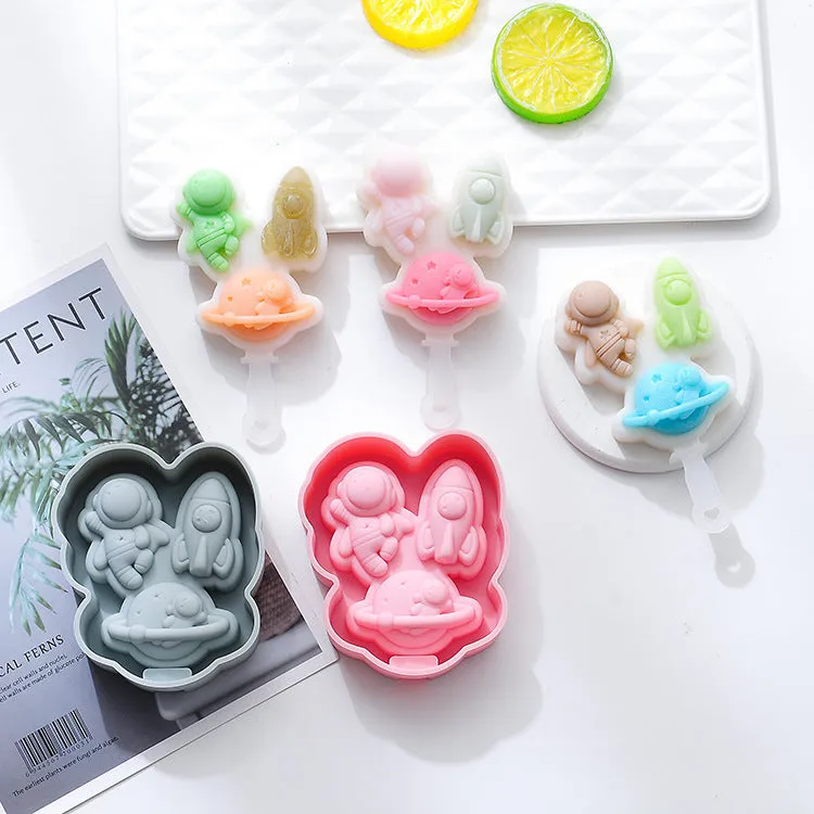 2PC Silicone Mold Astronaut Modeling Silicone Ice Box DIY Baking Cheese Sticks Mold