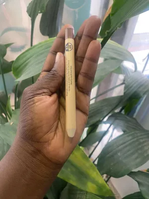 Becharm Lip Liners
