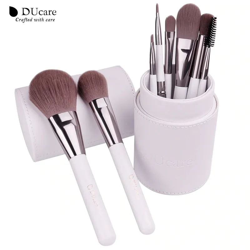 DUcare 8 pcs makeup brushes and holder