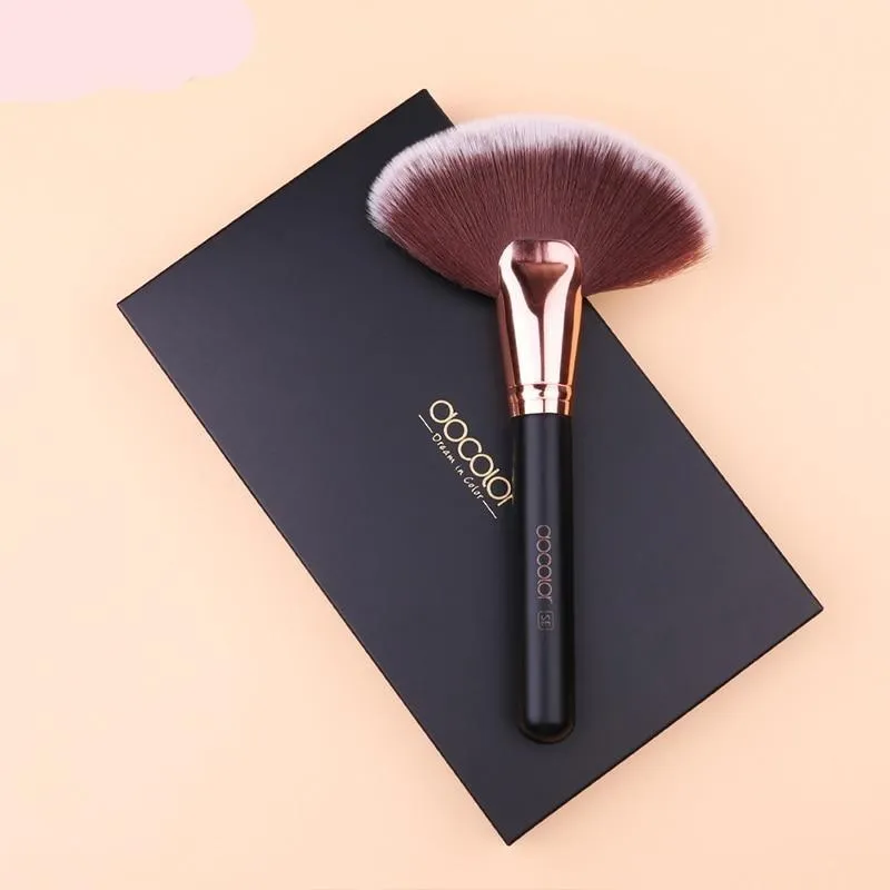 Foundation Fan Contour Powder Flat Top Buffing Highlighter Makeup Brushes