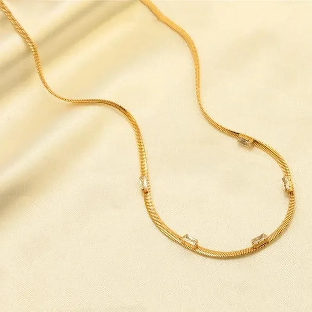 Herringbone White Chain Choker Necklace