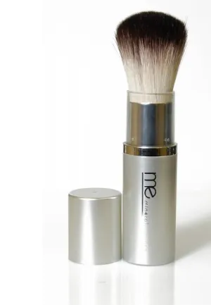 Mineral Essence - RETRACTABLE POWDER BRUSH