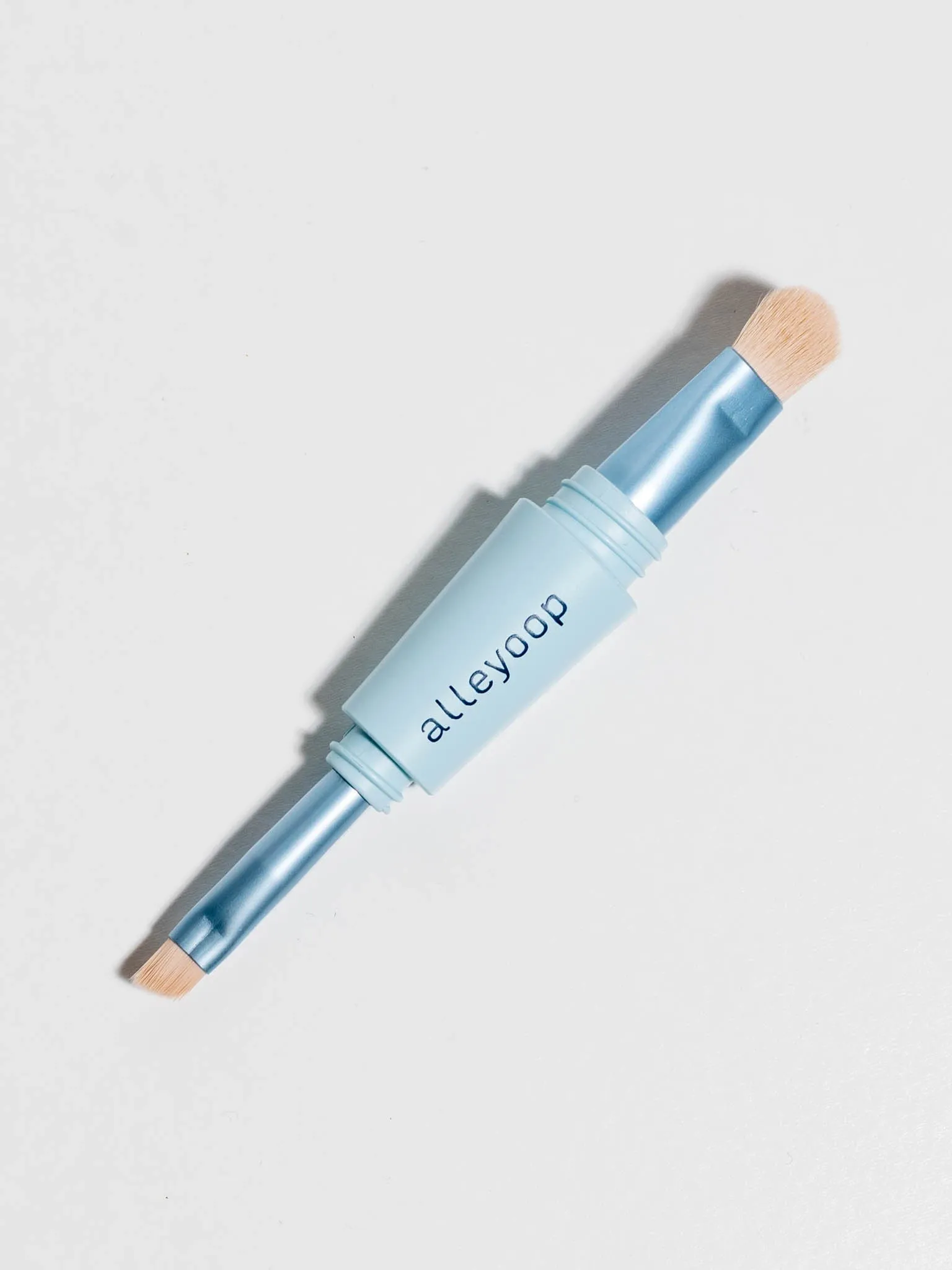 Multi-Tasker 4-in-1 Makeup Brush