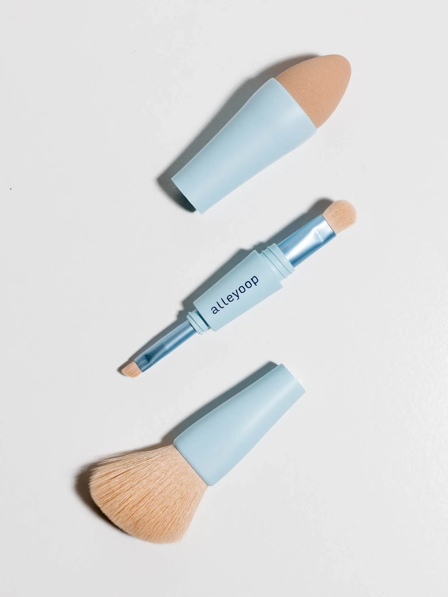 Multi-Tasker 4-in-1 Makeup Brush
