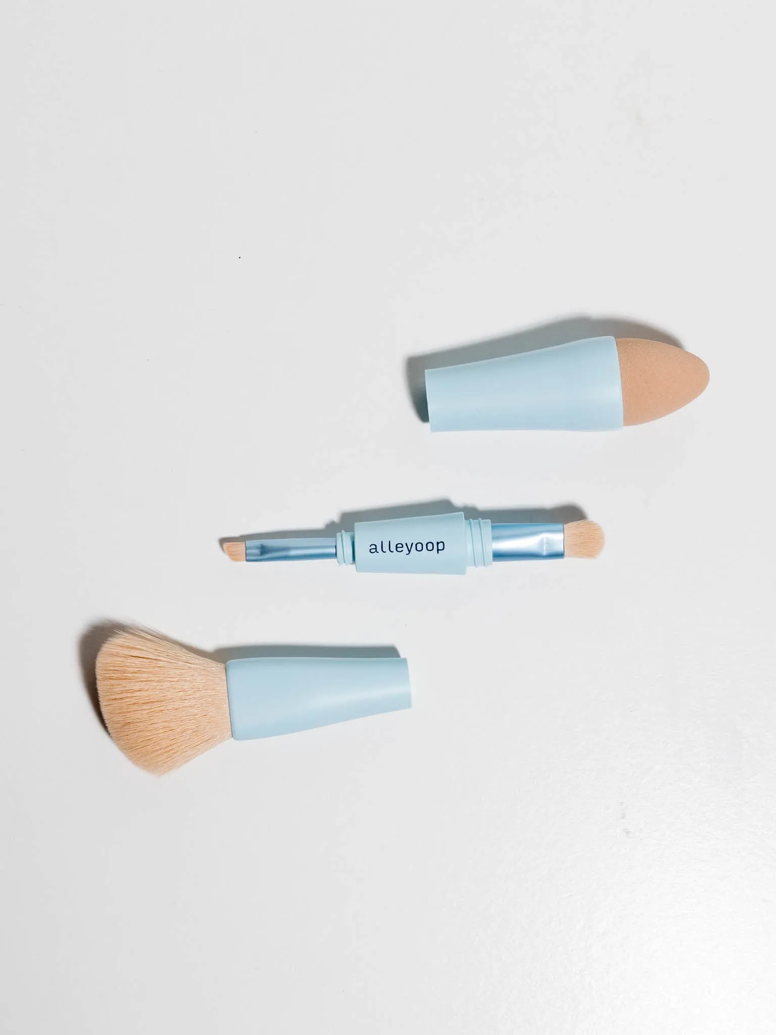 Multi-Tasker 4-in-1 Makeup Brush
