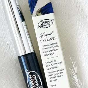 Pure Anada - Liquid Eyeliner