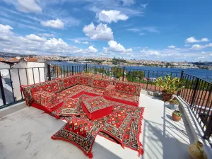 Red Floor Couches, L Shaped Sectional Sofas, Corner Arabic Sofa Set, Pallet Sofa, Arabic Majlis, Pouffs, Turkish Floor Seating Set