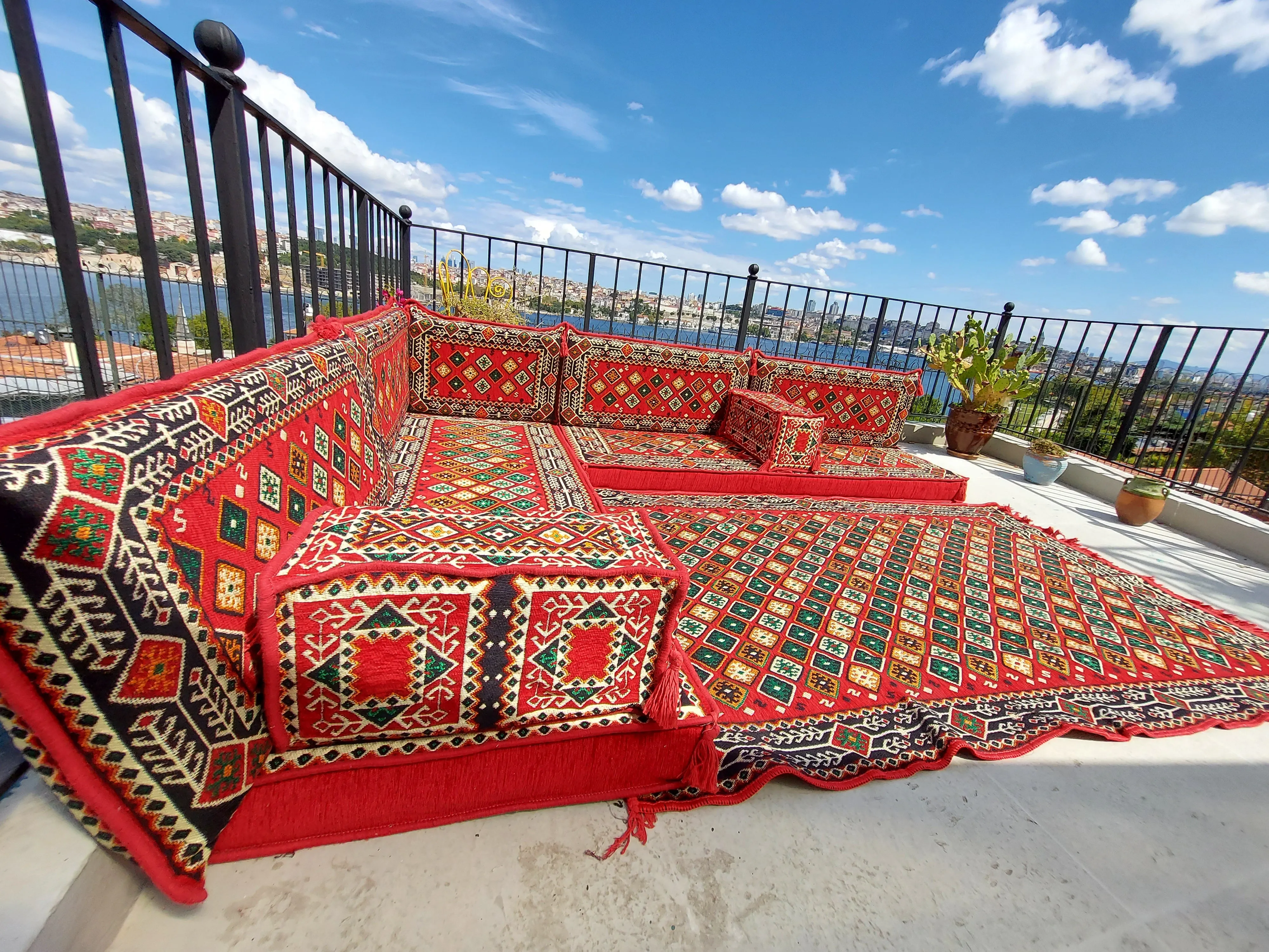 Red Floor Couches, L Shaped Sectional Sofas, Corner Arabic Sofa Set, Pallet Sofa, Arabic Majlis, Pouffs, Turkish Floor Seating Set