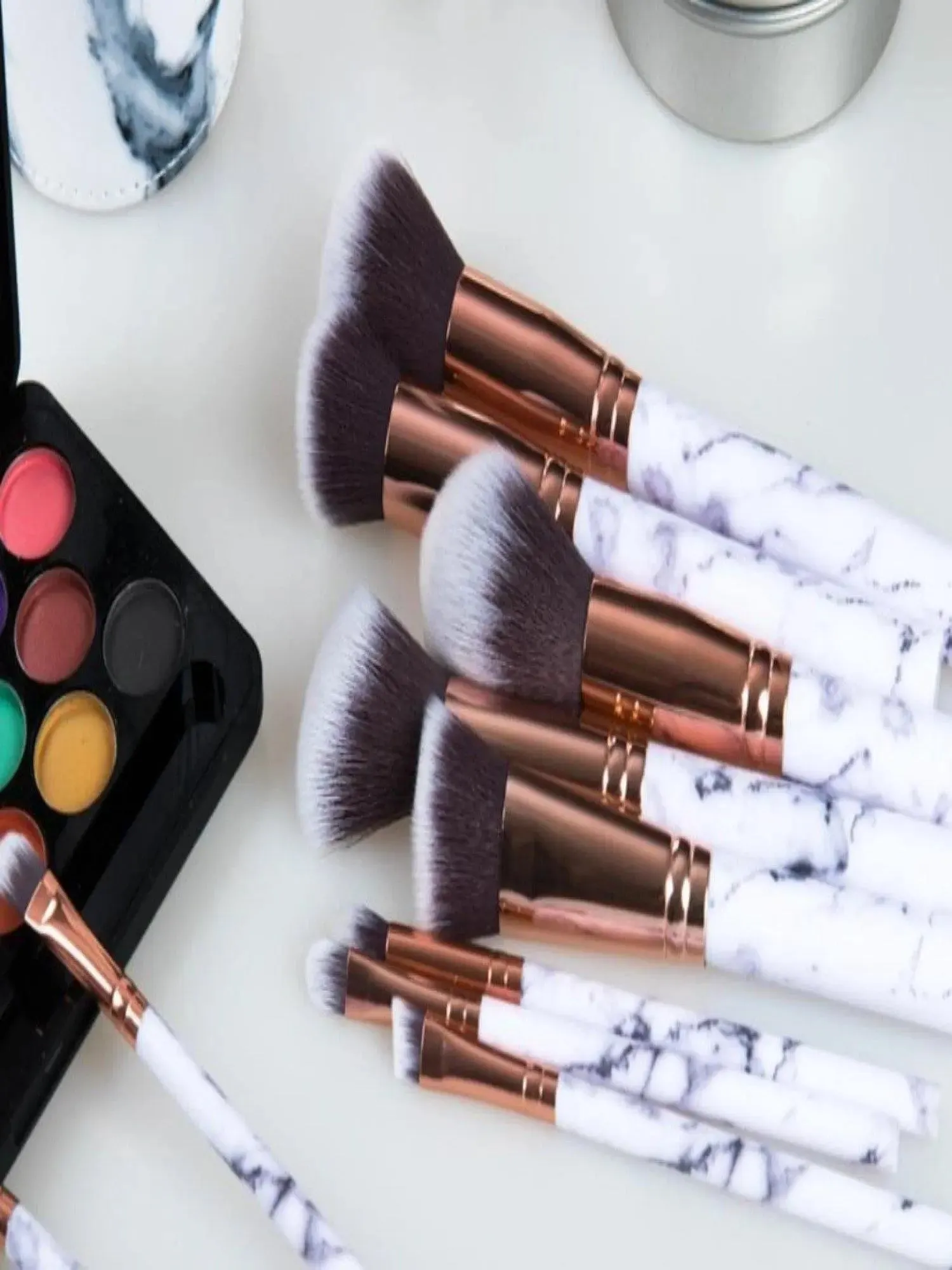 Unisex Makeup Brushes for Occasion