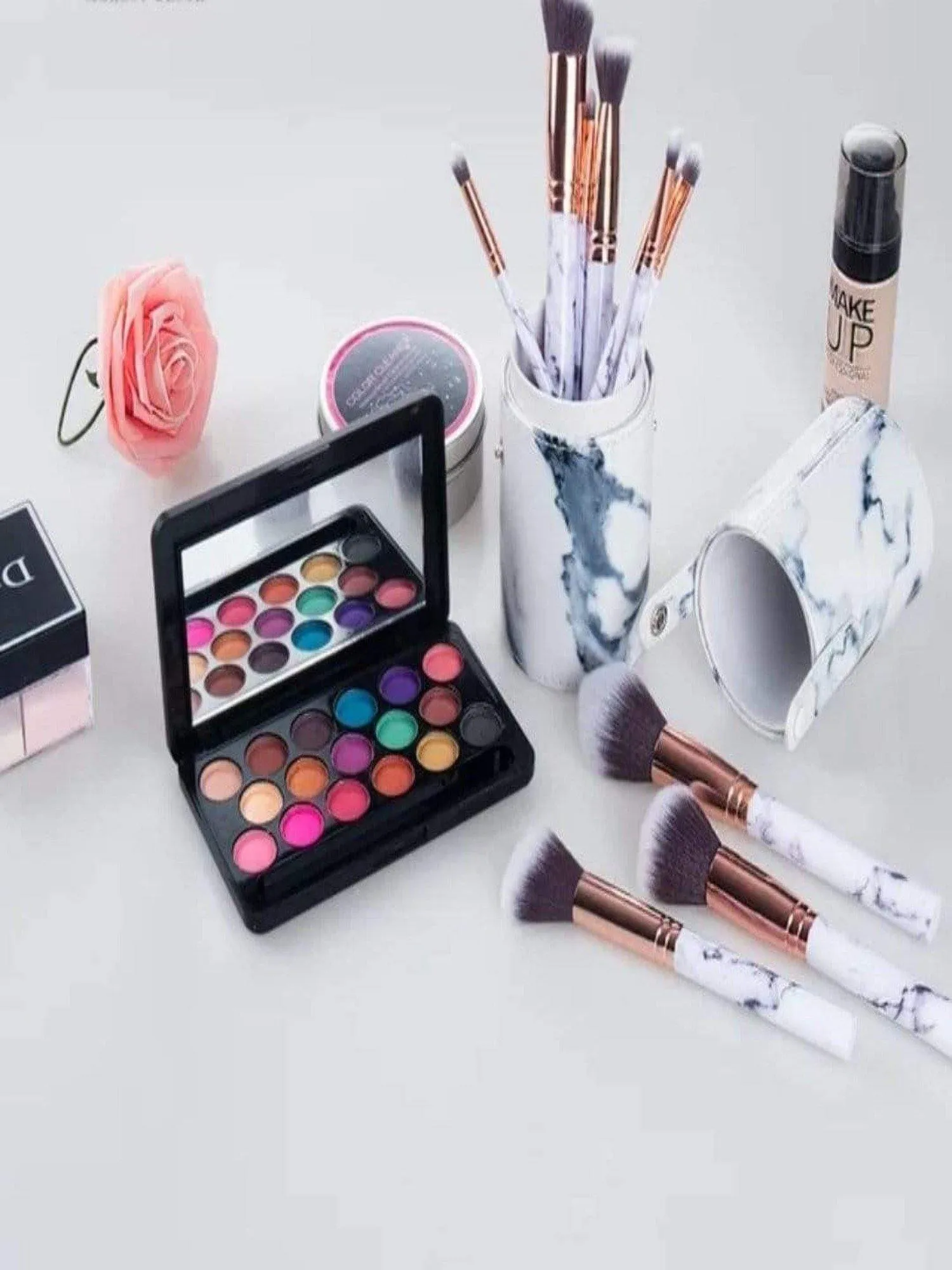 Unisex Makeup Brushes for Occasion